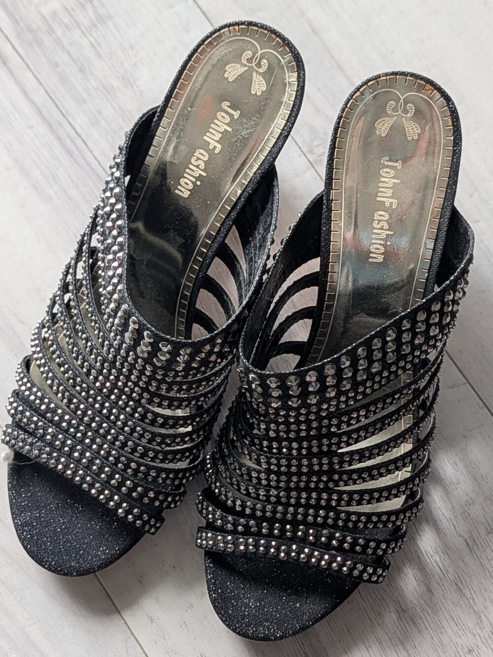 John Fashion Design Black Rhinestone Strappy Wedge Mule Heels Size 8